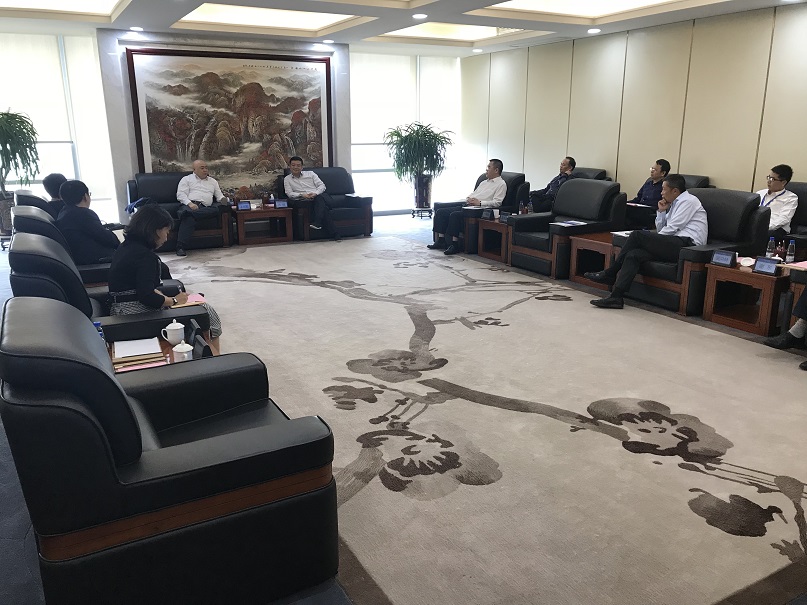 上官甦会见中交华南区域总部董事长芮捷